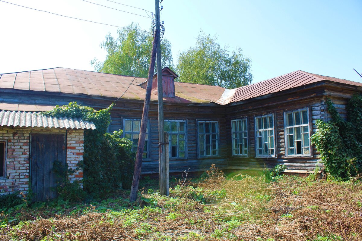 Село Поим в Пензенской области в котором много старинных домов, на чердаке  одного люди нашли даже газеты 1901 года | Под зонтиком | Дзен