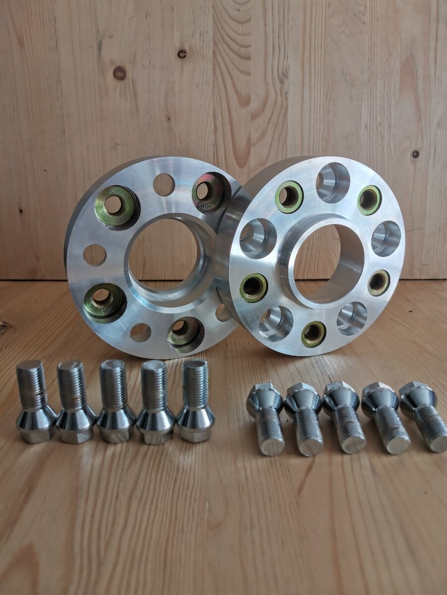 Колесные проставки с резьбой под болты