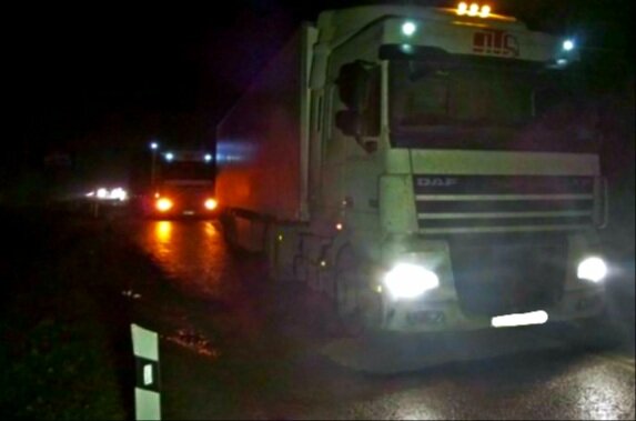 Ночная дорога. Фото с сайта 1ul.ru, обработано автором 