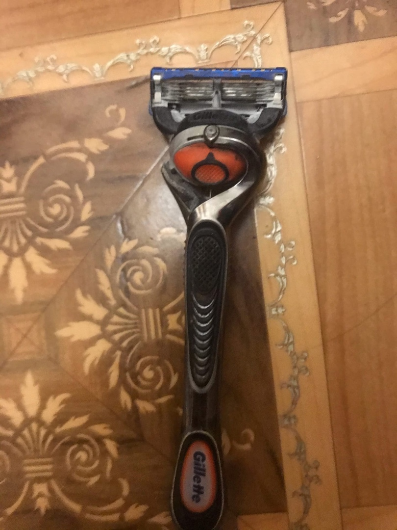 моя бритва 1