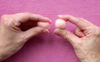 Вот в одной инструкции предлагается сделать так. Источник pinterest.ru