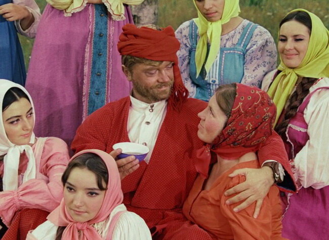 /Кадр из советского х/ф «Бе́лое со́лнце пусты́ни», реж. Владимир Мотыль, 1970 г./