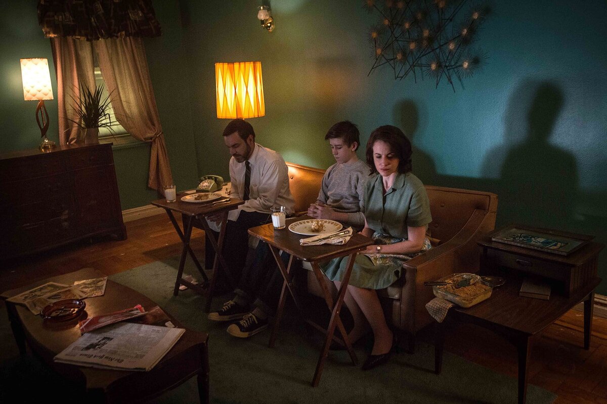 Кадр из фильма "37" (2016)