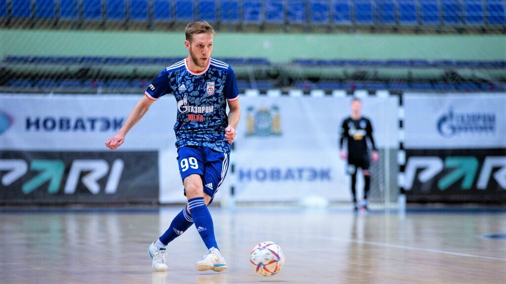    Сильный соперник: футболисты «Газпром-Югра» смогли забить один гол в ворота «Норильского никеля»