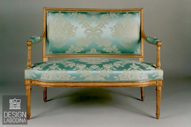 Диван-канапе Людовика XVI, 18 век.