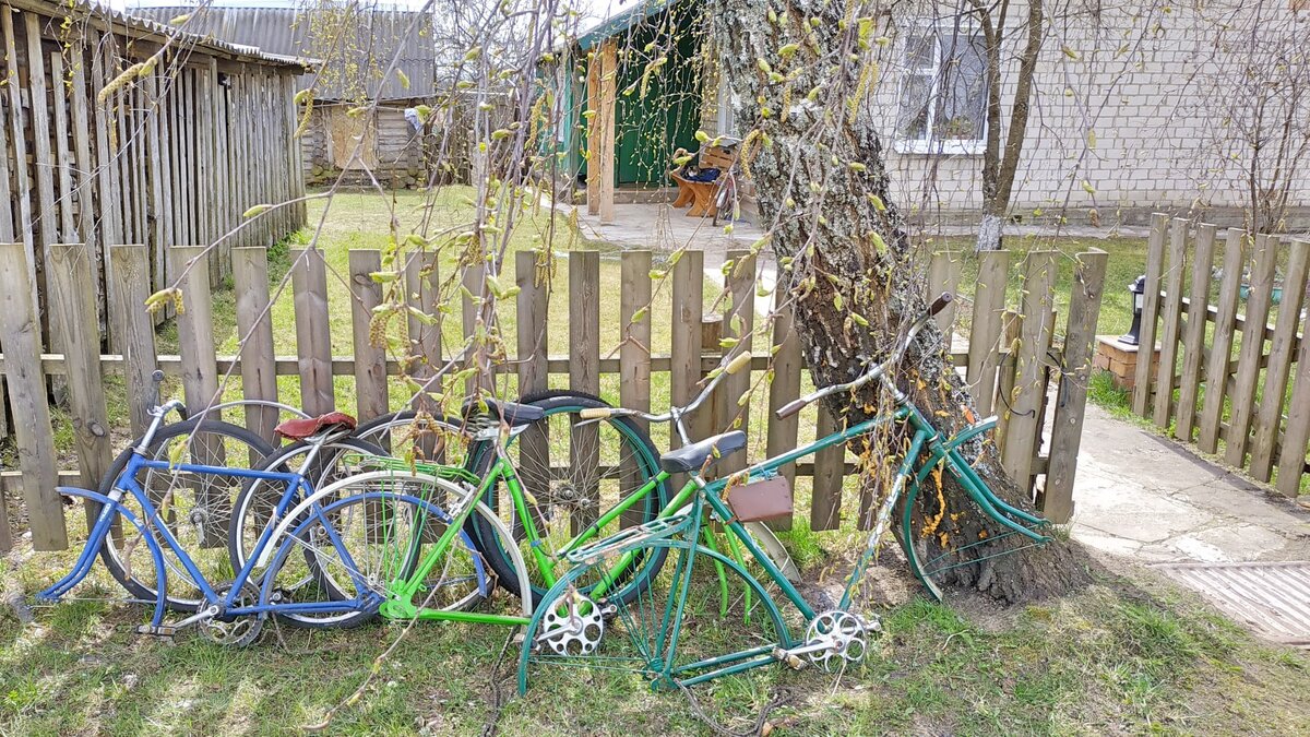 Велосипеды в разборном в виде.