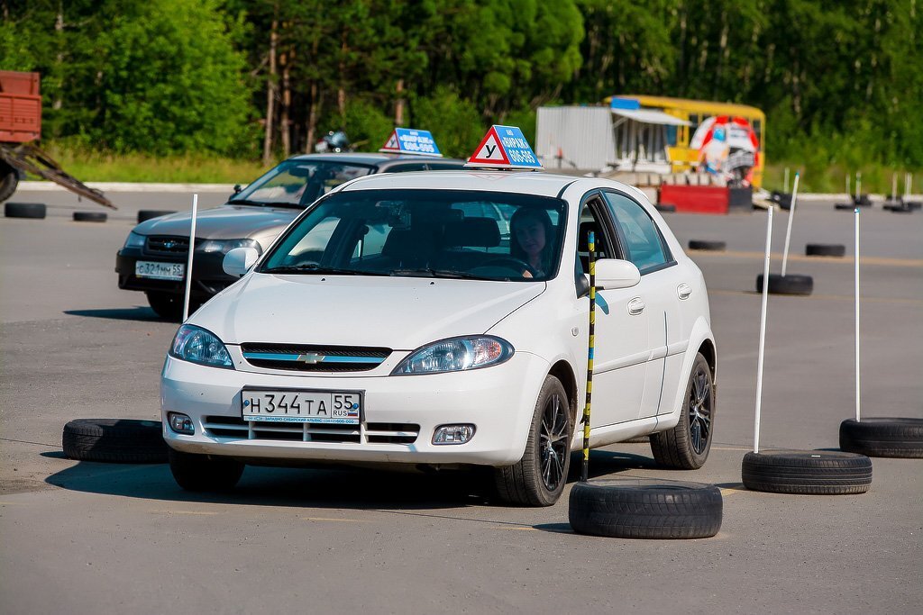 Обучение вождению на toyota