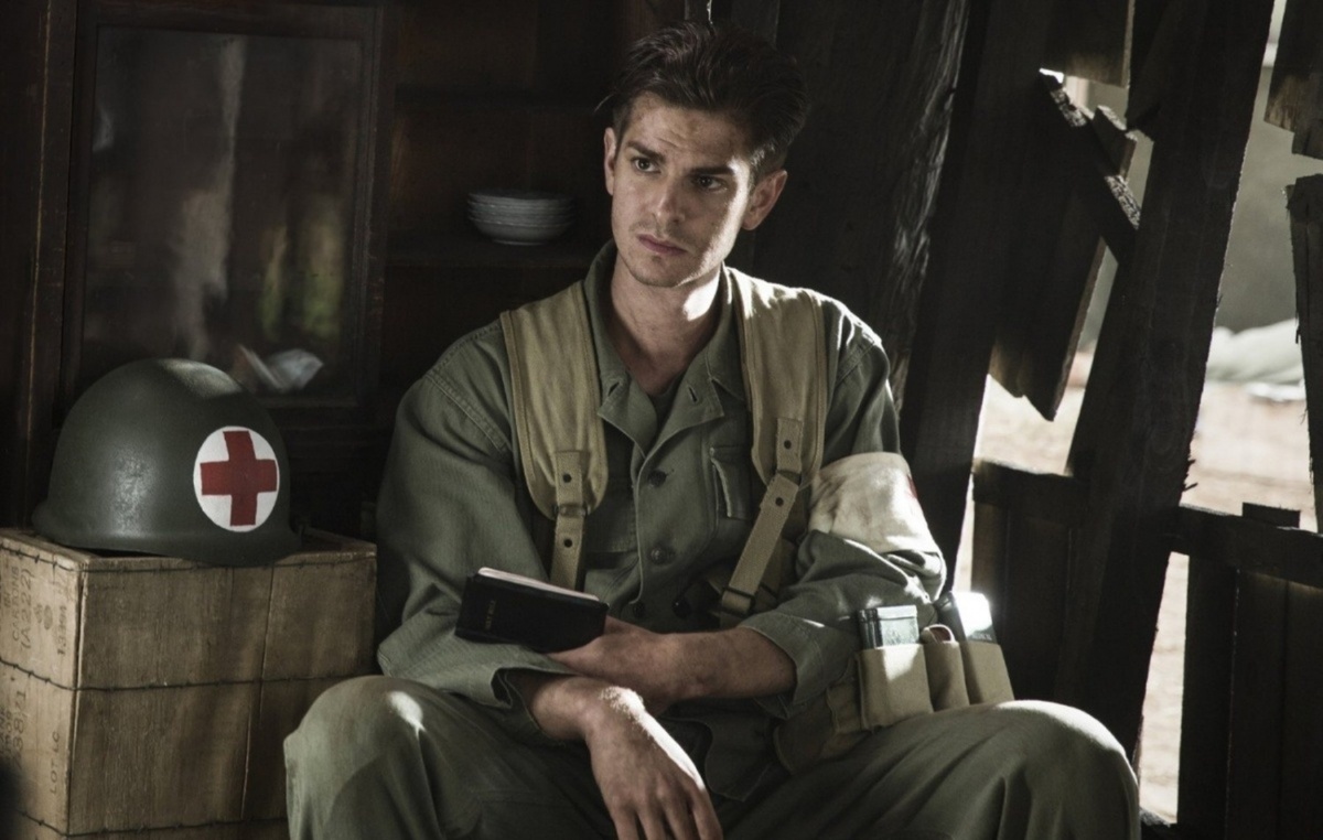 Кадр из фильма "По соображениям совести" 2016г.