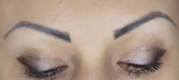 Дорисовать на переносице туловище – и получится полноценная птица. 