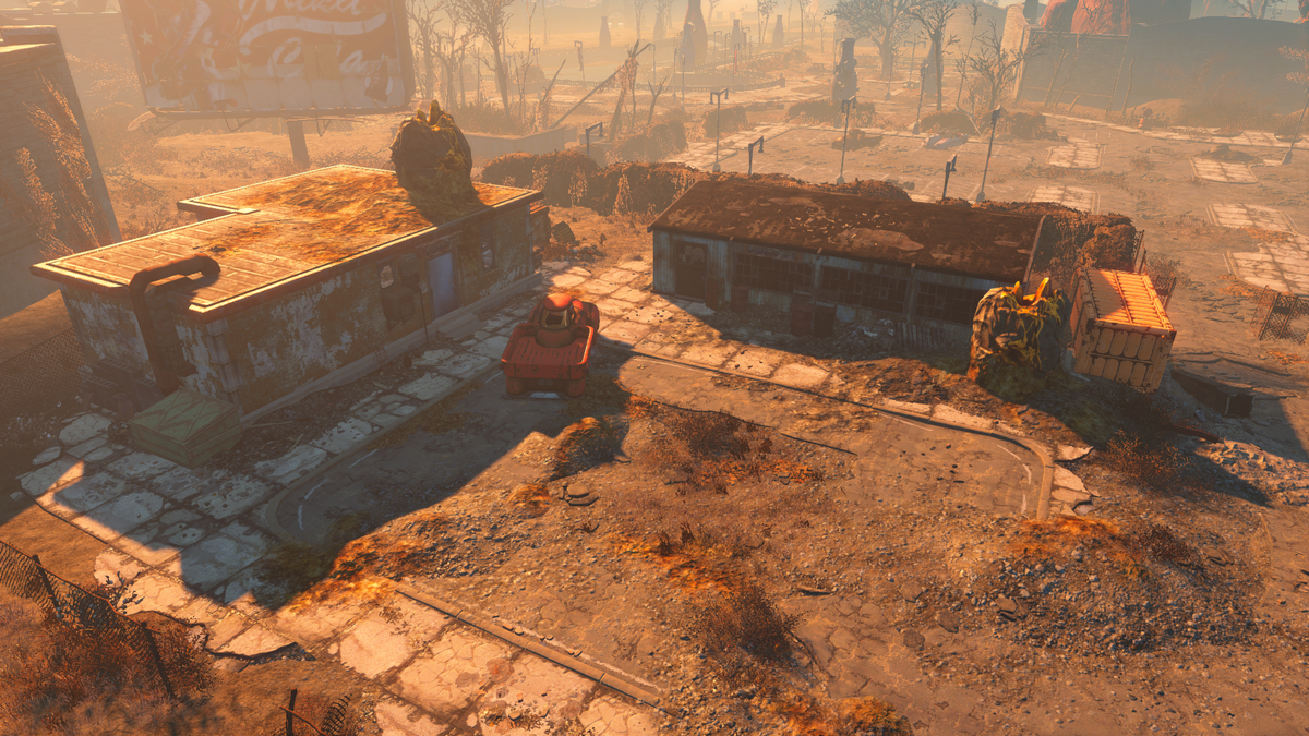 Ангар с силовой броней (справа) 