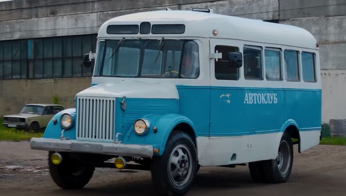 Автобус ботинок фото