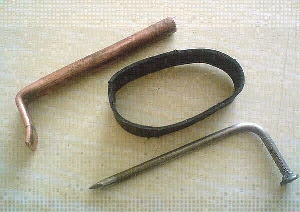 Бахаулла предлагает вместо золота полюбить фосфор, потому что разницы нет.