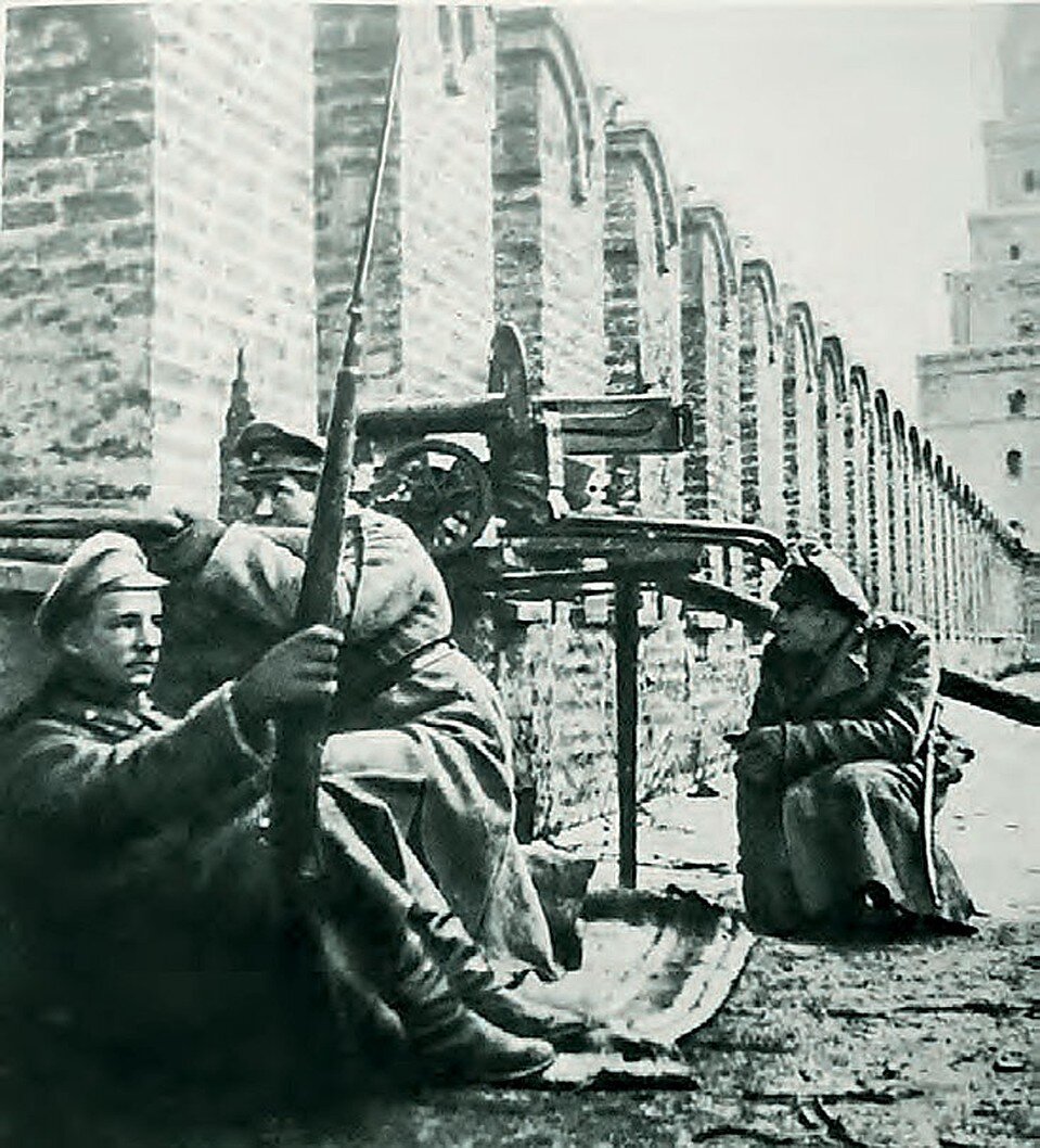 На кремлёвской стене