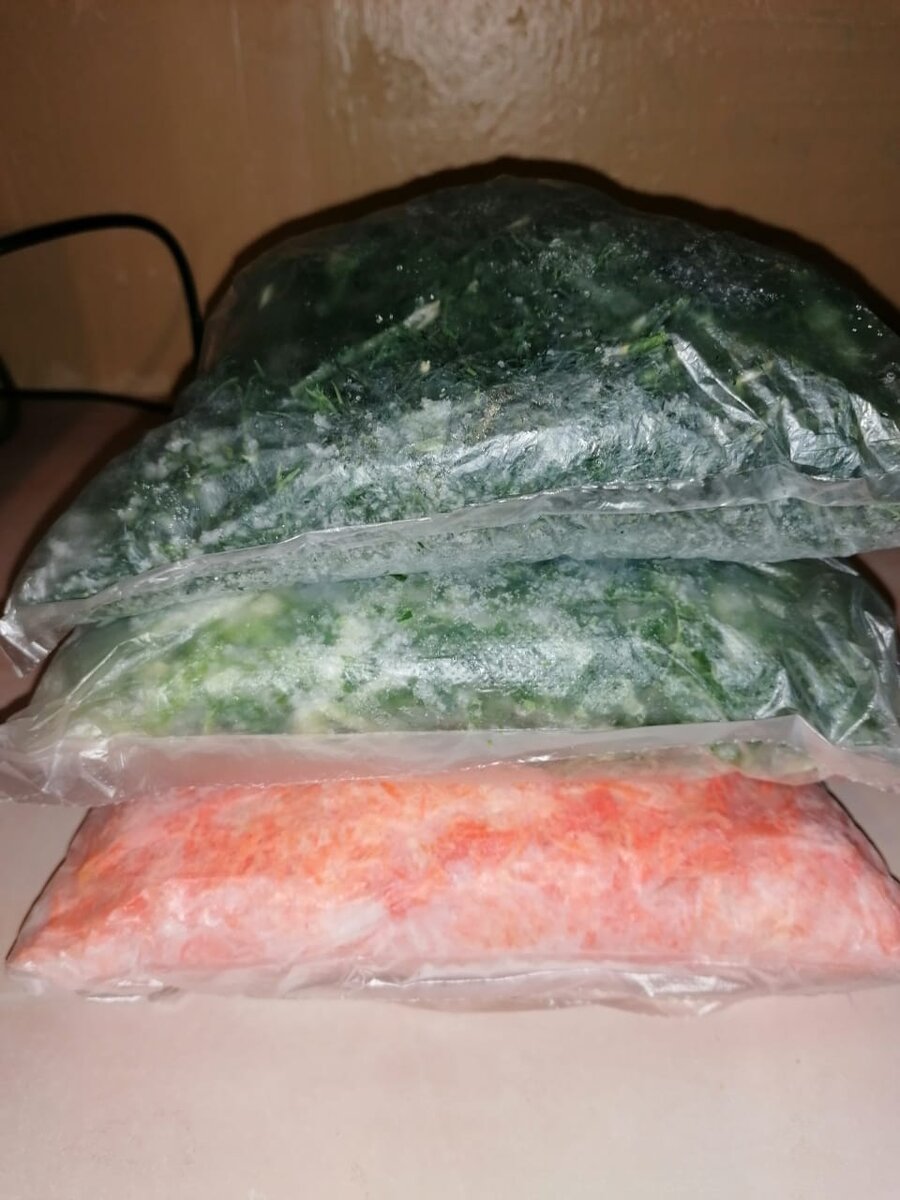 Морковь, перец и укроп