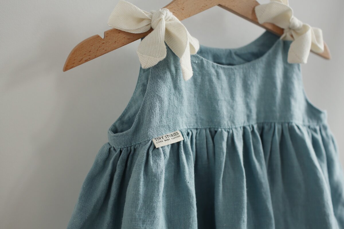 *на фото детская льняная одежда Tiny Stories Linen Baby Clothes