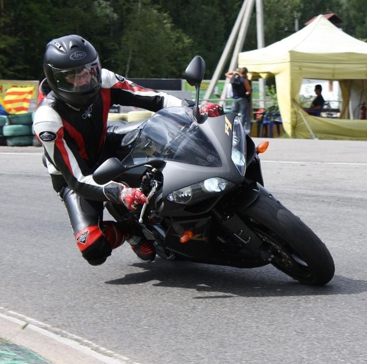 А вот и не упаду)))