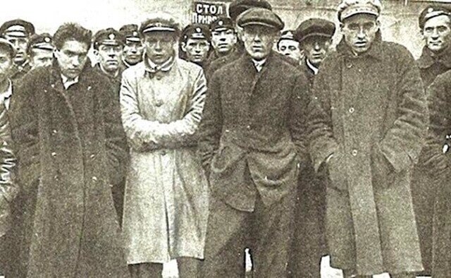 Банда Николая Сафонова. Источник фото: https://ok.ru/vezhlivaya/topic/152799828774927