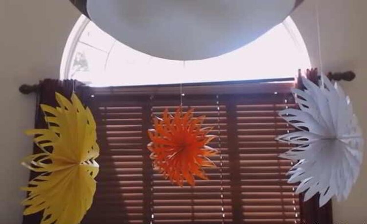 3D снежинки из бумаги