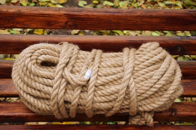 Шнур джутовый 4 мм