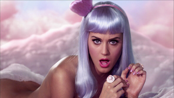    Скриншот из клипа California Gurls