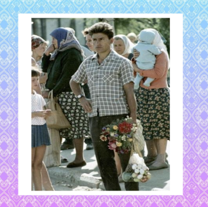 Оригинал фото: https://735606.selcdn.ru/thumbnails/photos/f/a/j/faj53554de8e3dcc_1024.jpg