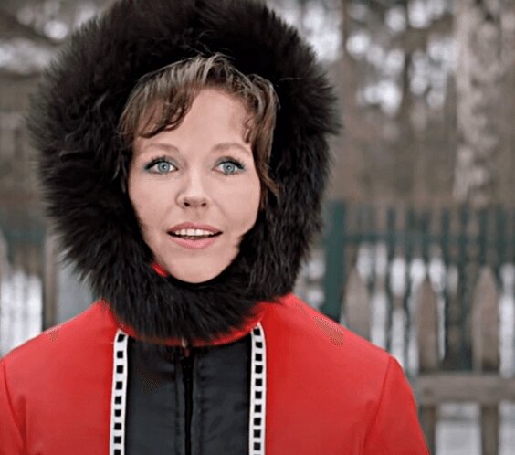 Наталья Фатеева – одна из самых красивых советских актрис. В  нее была влюблена вся мужская половина страны. Ею восхищались и при этом  обвиняли в холодности и неприступности.-15