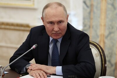    Президент РФ Владимир Путин во время встречи с военными корреспондентами в Кремле. ©Гавриил Григоров РИА Новости