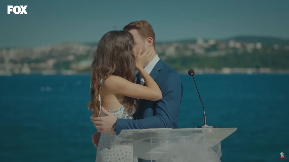 Кадр из сериала "Постучись в мою дверь", Турция, 2020 год