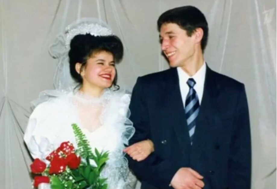 Ирина с первым мужем.