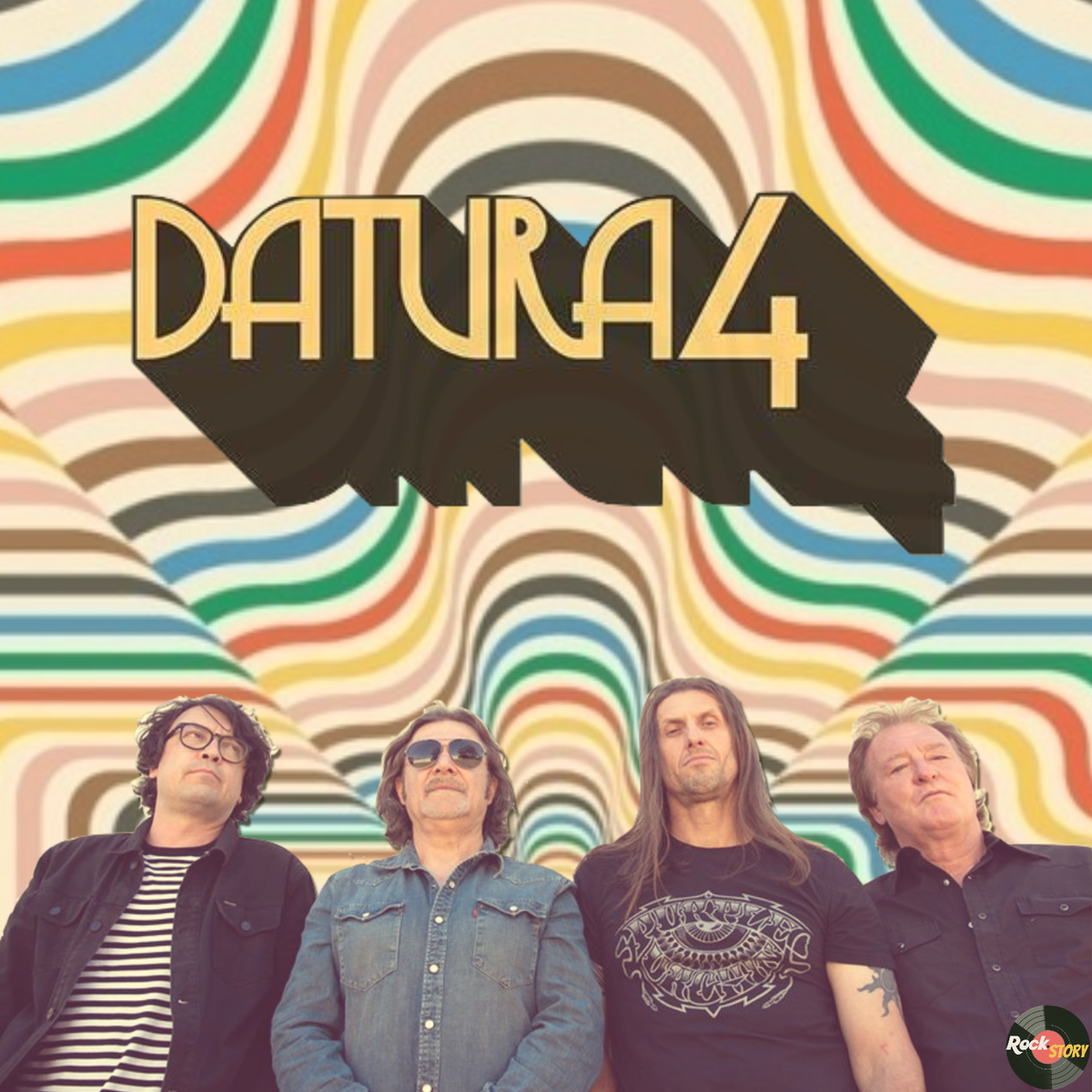 На фотографии: участники группы Datura4 