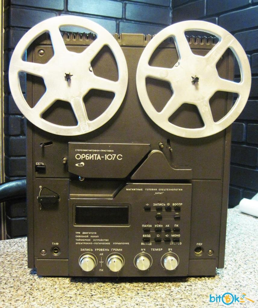Орбита fm. Орбита плутона. Орбита. Катушечный магнитофон орбита 107с. Орбит логотип компании.