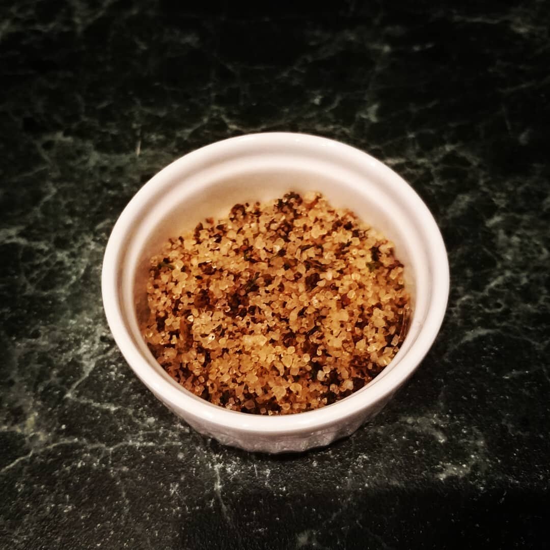 адыгейская чесночная соль. -соль с приправами -адыгейская соль -сванская соль. сванская соль фото. сванская соль грузинская. соль с травами адыгейская.