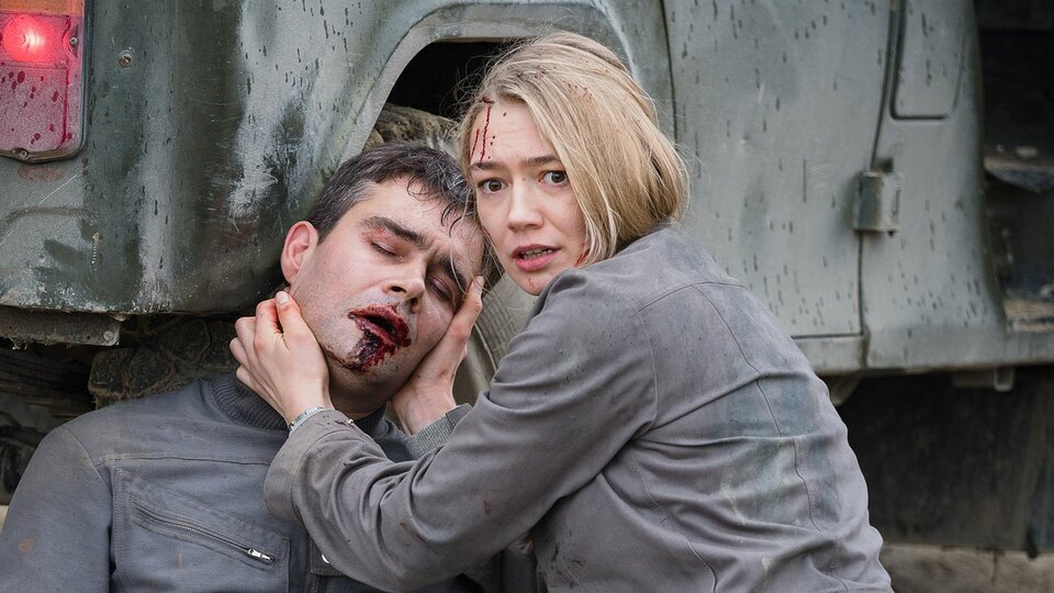 Кадр из фильма «Спутник»
