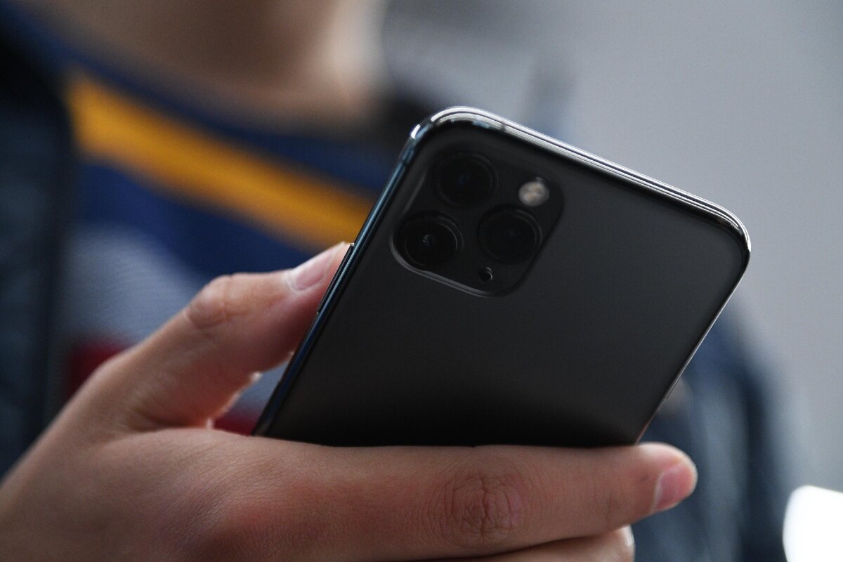 Старт продаж новых iPhone в России / © РИА Новости/Валерий Мельников