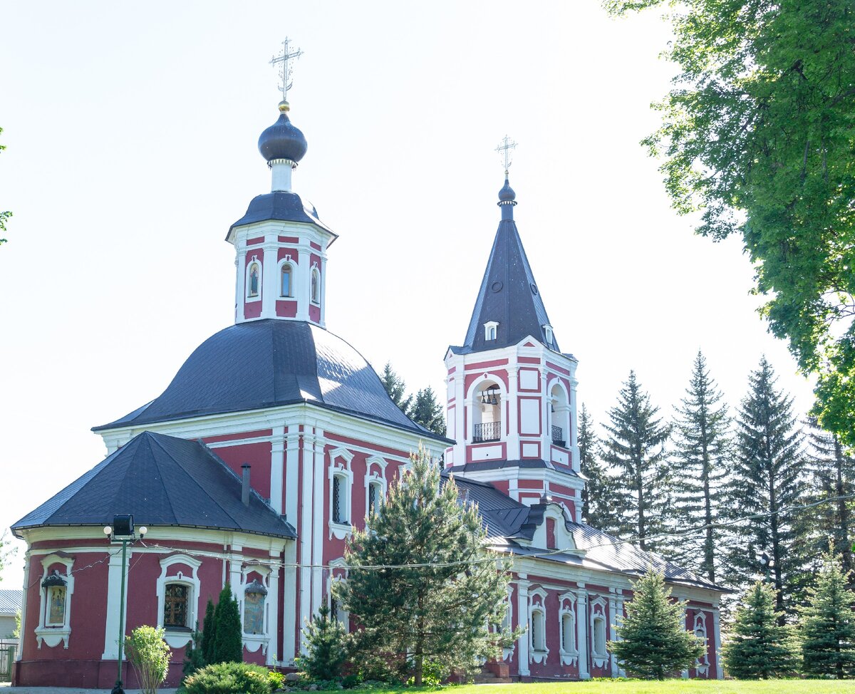 1. Ильинская церковь.