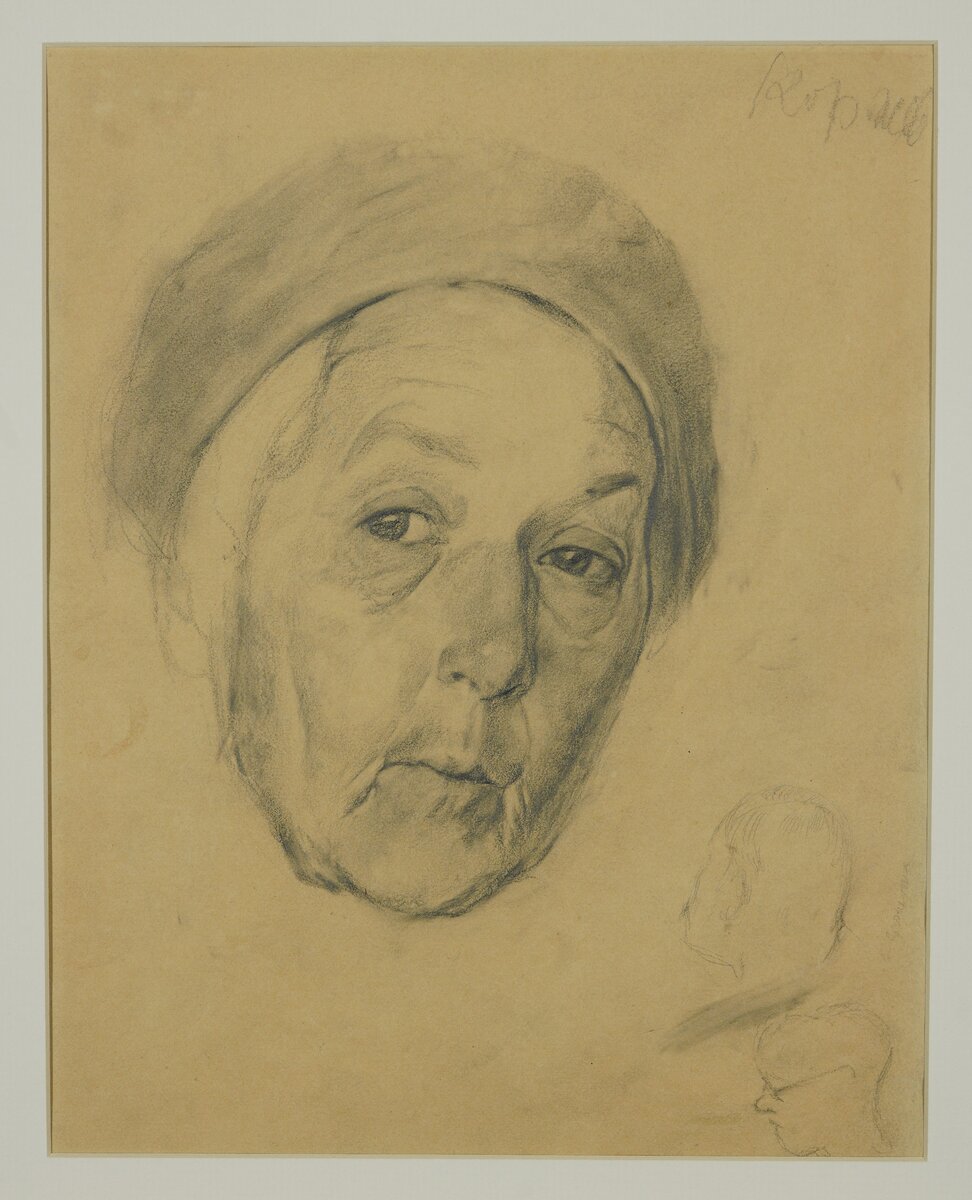 Г.  Коржев. «Голова пожилой женщины в берете», 10 класс, выпуск 1944 года. Фото: www.zaryadyepark.ru