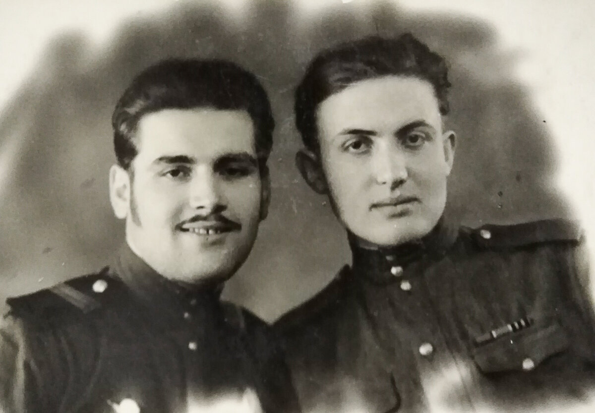 Однополчане читайте
