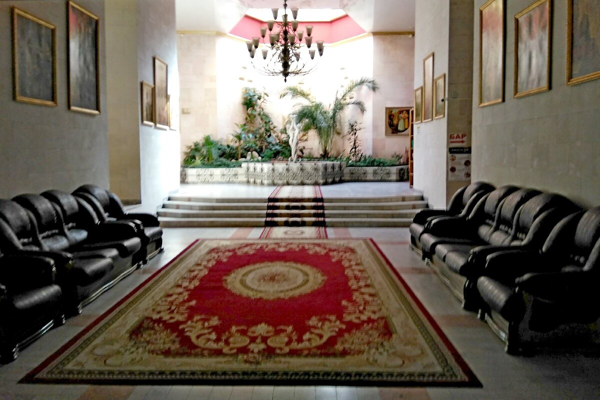 Фойе. Фото автора