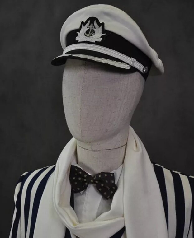 Кому командовать парадом?