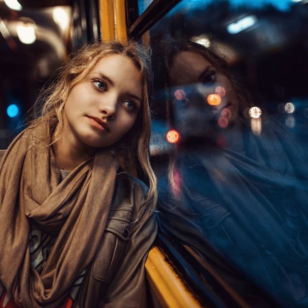 Если не хочешь стать  для всех плохой, не начинай быть хорошей...