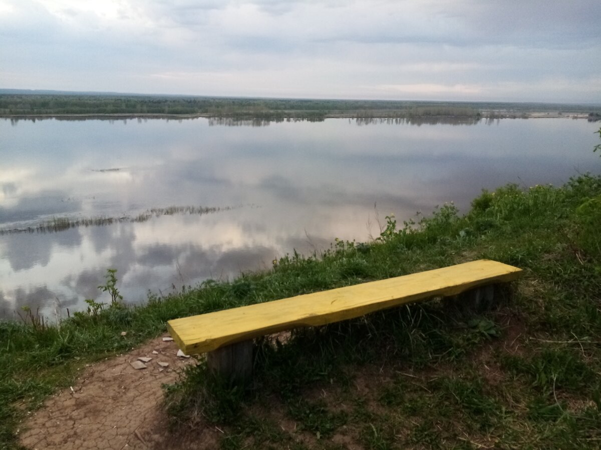 Моя любимая скамеечка.