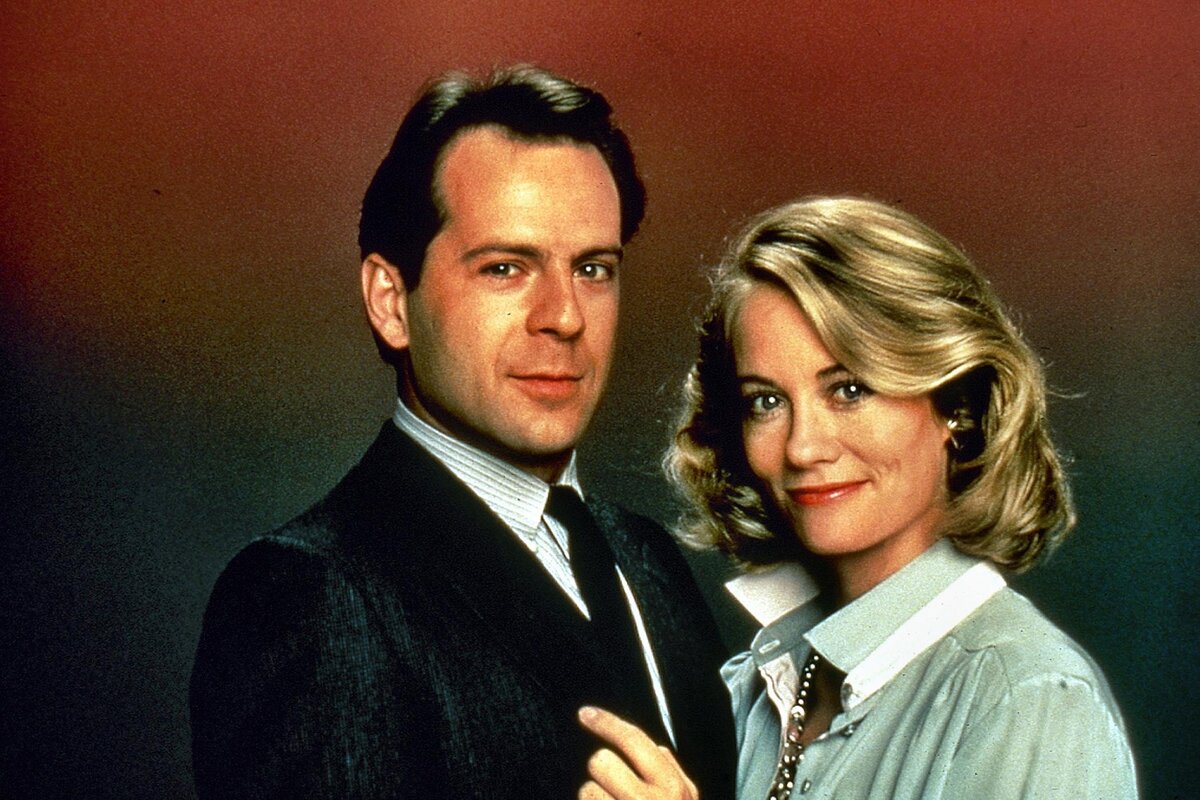 постер к сериалу Детективное агентство «Лунный свет», 1985-1989 г.г.