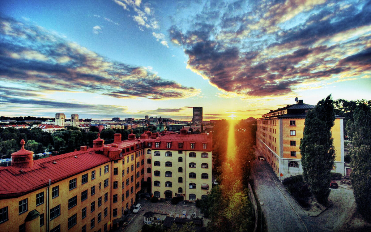 Уникальное и неповторимое Шведское настроение можно легко заметить в этом кино