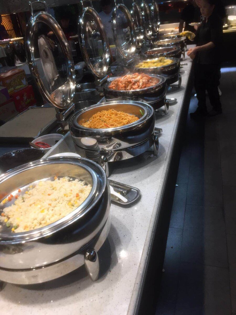 "Латинский" ресторан на китайский манер,  шведский стол , мое фото