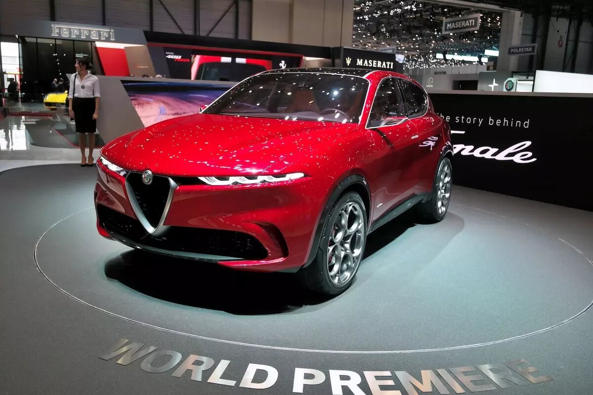 Альфа Ромео Тонале на Женевском автосалоне 2019.