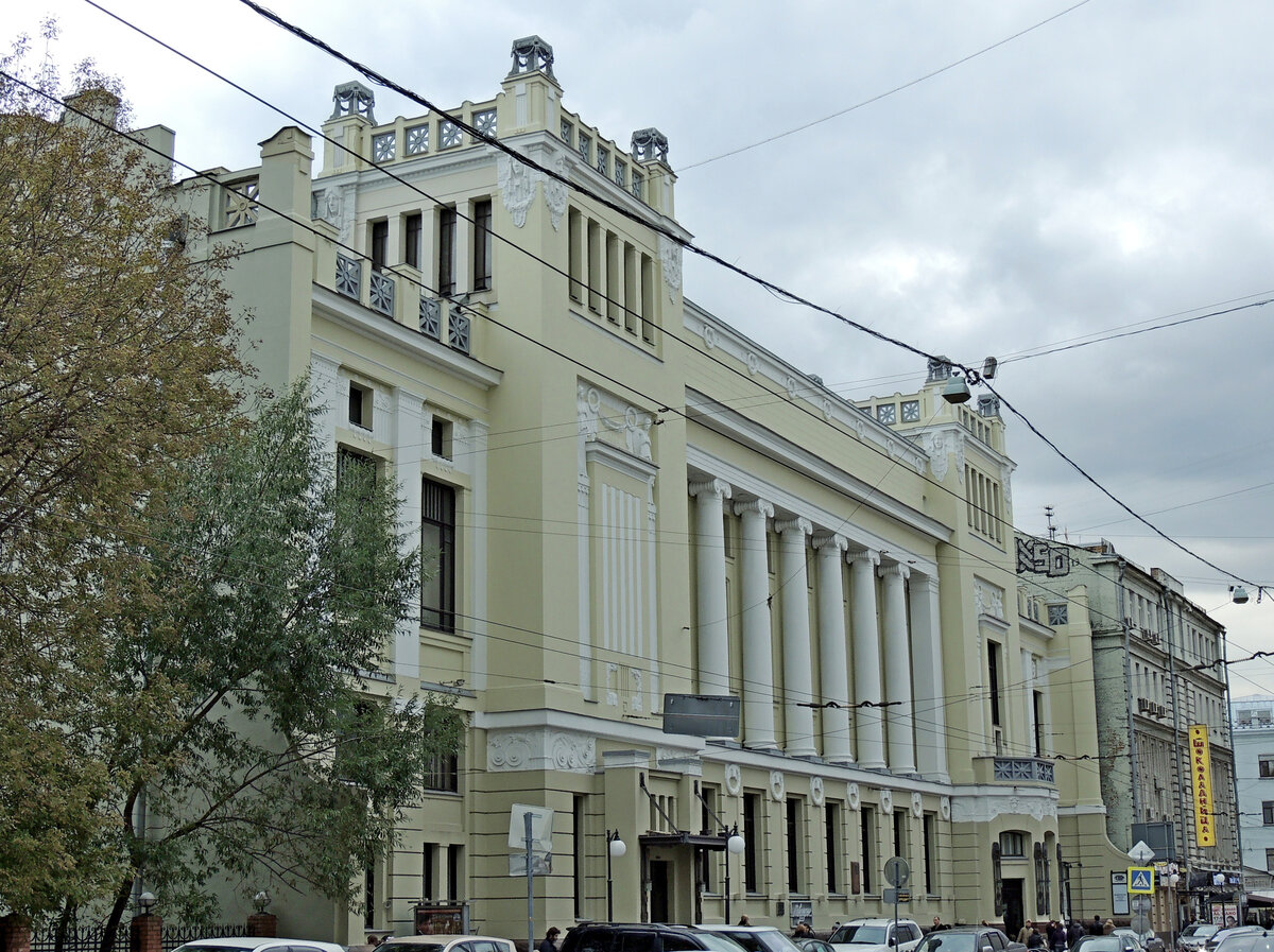 Ленком спб. Малая Дмитровка 6 Ленком. Московский государственный театр Ленком марка Захарова. Театр Ленком Москва. Театр Захарова Москва