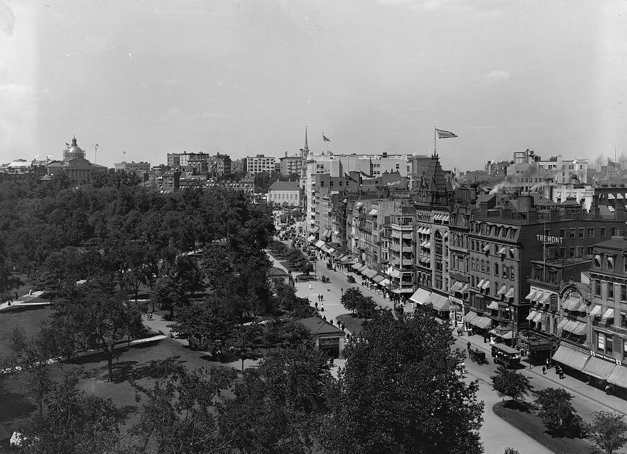 Та же улица в 1910 году.Из открытых источников интернета.