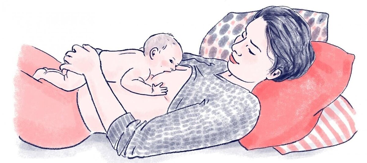 Основные позы для кормления грудью: устанавливаем контакт с малышом