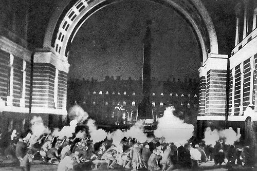 Кадр из фильма "Октябрь".