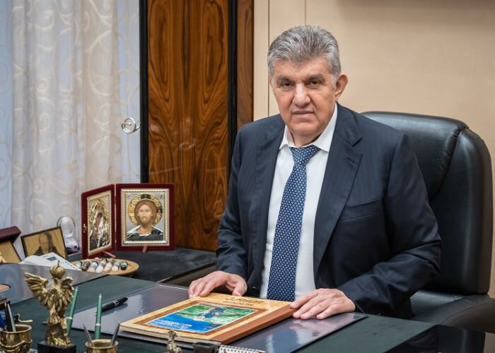 Президент Союза армян России и Всемирного армянского  конгресса, Посол доброй воли ЮНЕСКО Ара Абрамян